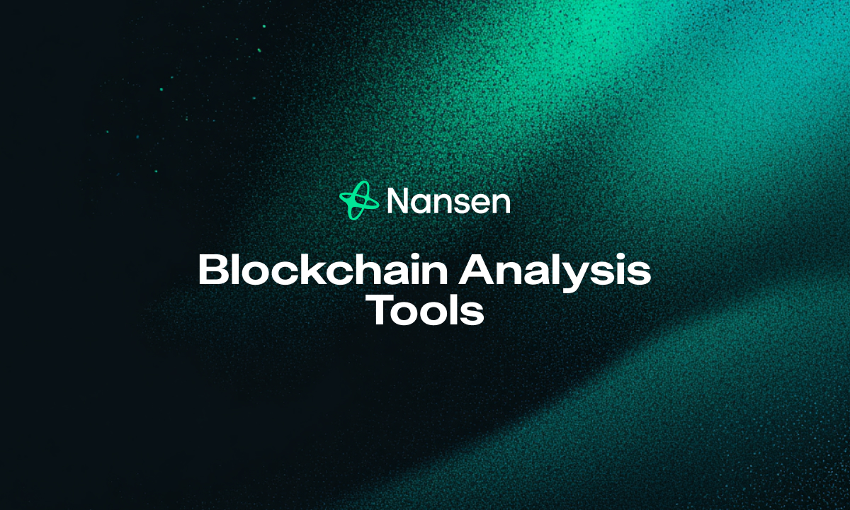 Visualization of interconnected cryptocurrency wallet clusters in graph analytics highlighting sanctions risks for blockchain compliance and KYT